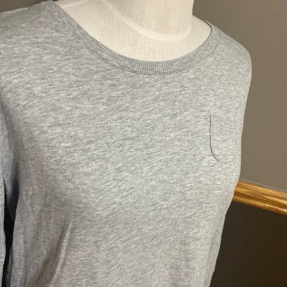 GAP body soft cozy gray shirt with 3/4 sleeves size L - Picture 2 of 7